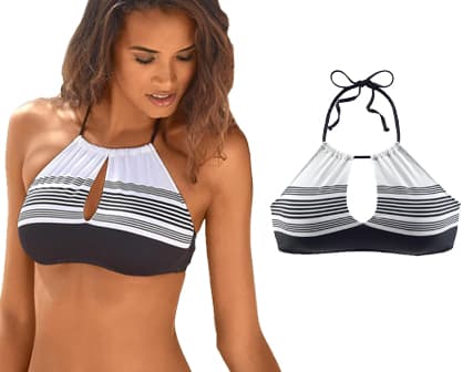 Vrouw met een gestreepte bustier bikini