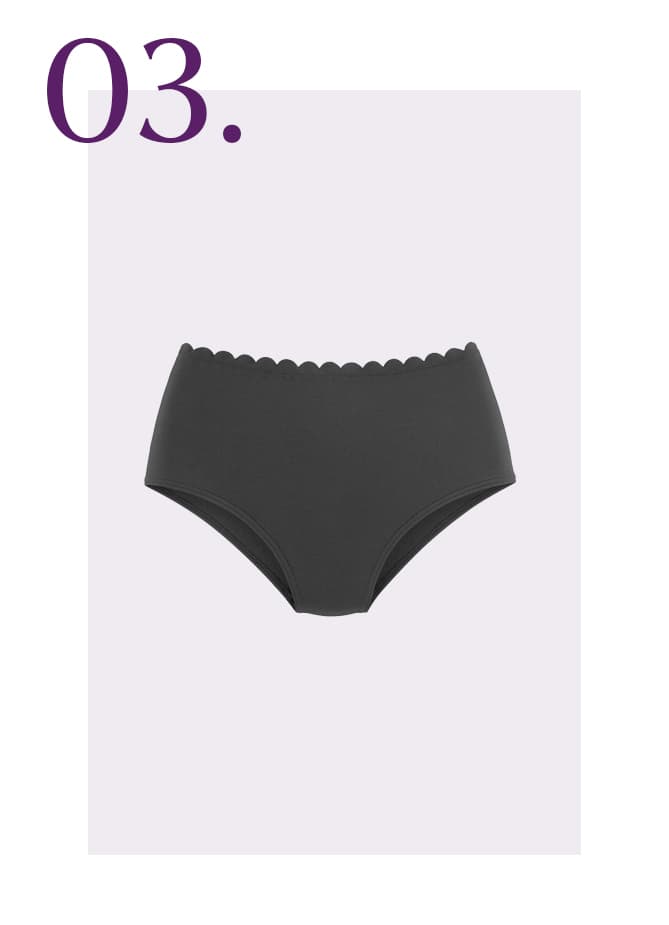 Zwart bikinibroekje met kartelranden