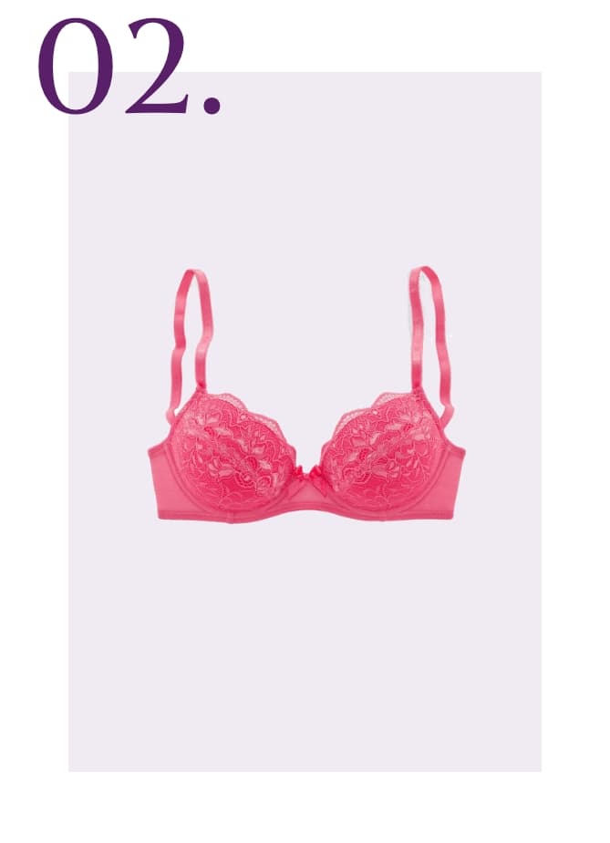 02. Roze bh met kanten details en verstelbare bandjes